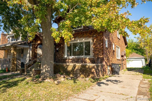 5266 Three Mile Drive, Detroit, MI 48224