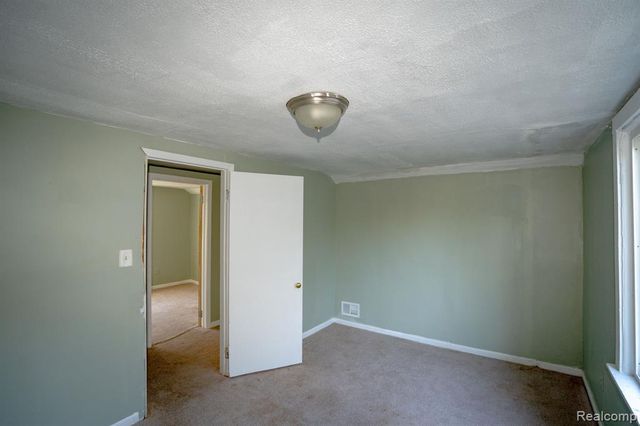 5266 Three Mile Drive, Detroit, MI 48224