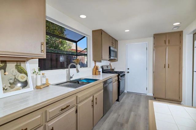 297 Juaneno Ave., Oceanside, CA 92057