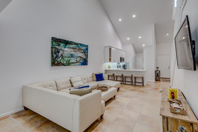 705 Sea Oats Drive B3, Juno Beach, FL 33408