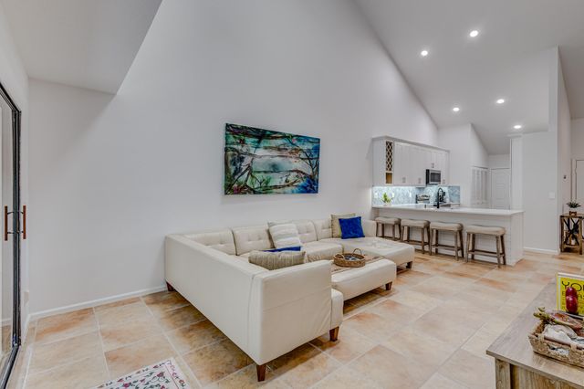 705 Sea Oats Drive B3, Juno Beach, FL 33408