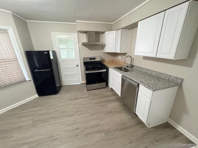 8112 Dale, Center Line, MI 48015