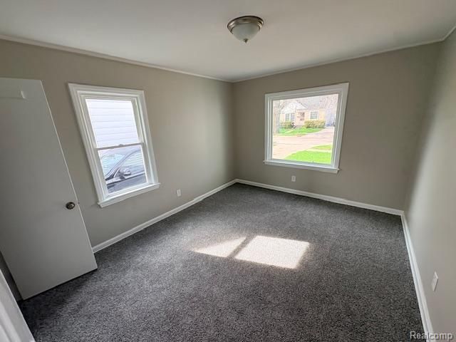 8112 Dale, Center Line, MI 48015