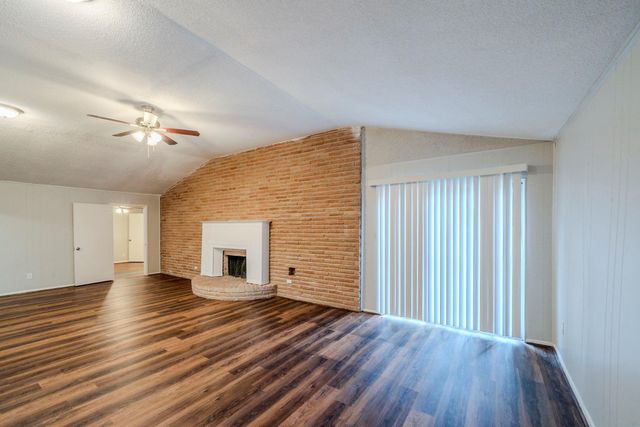 7226 Gore Drive, Houston, TX 77016