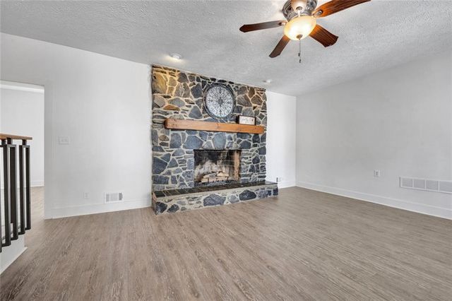 18 Valley Trail, Covington, GA 30014