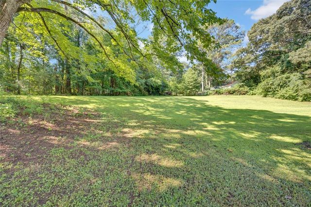 18 Valley Trail, Covington, GA 30014