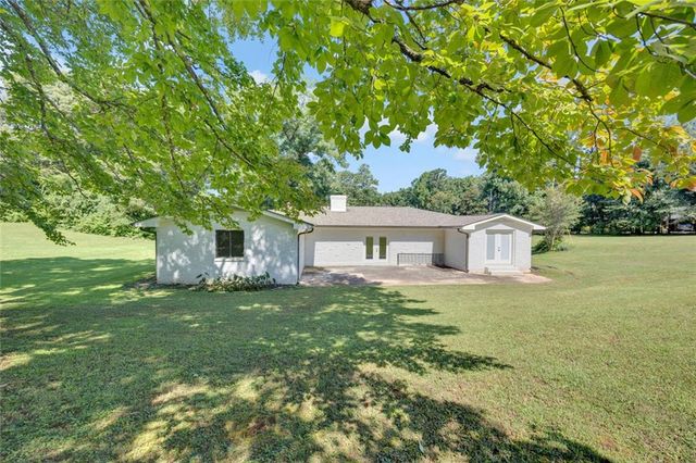 18 Valley Trail, Covington, GA 30014