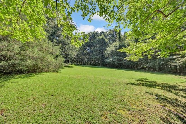 18 Valley Trail, Covington, GA 30014