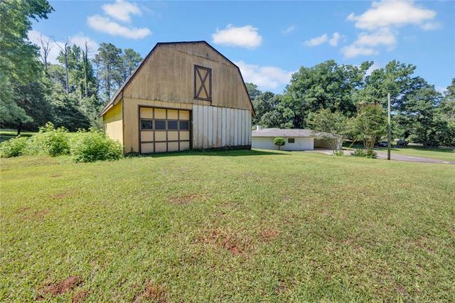 18 Valley Trail, Covington, GA 30014