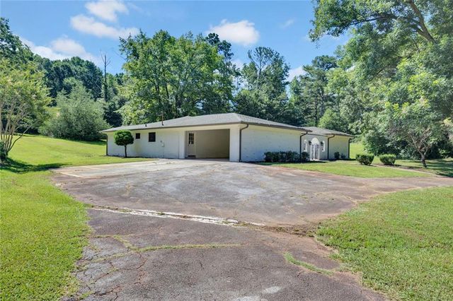 18 Valley Trail, Covington, GA 30014
