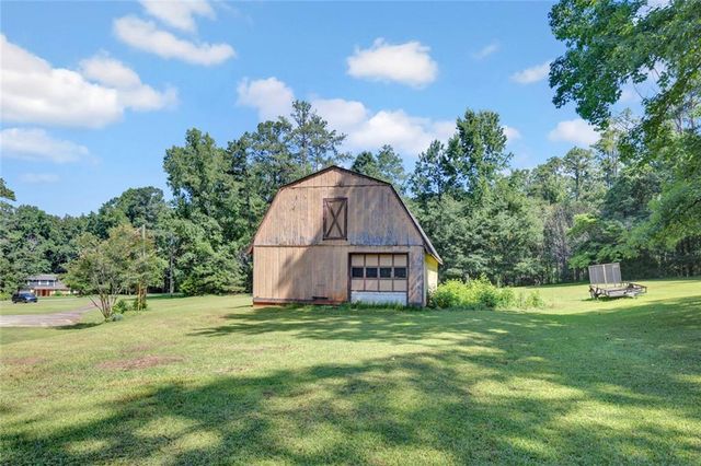 18 Valley Trail, Covington, GA 30014