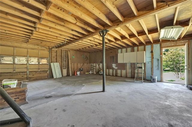 18 Valley Trail, Covington, GA 30014