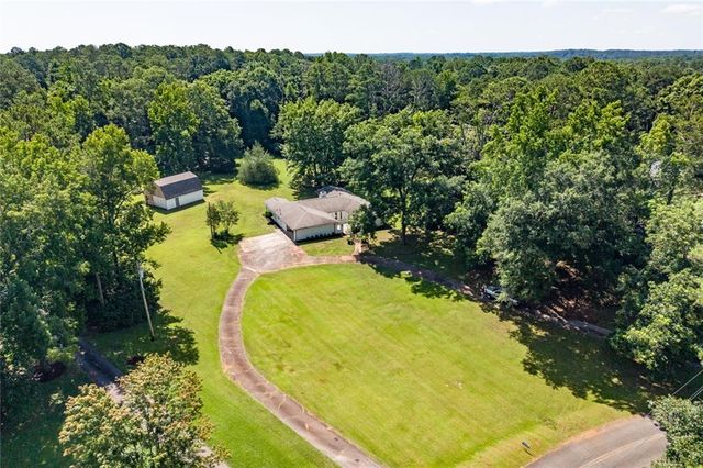 18 Valley Trail, Covington, GA 30014