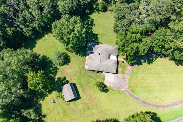 18 Valley Trail, Covington, GA 30014