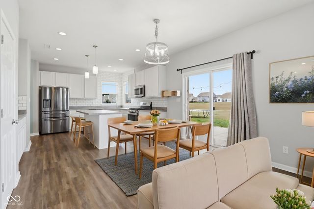 206 Verdant Drive, Cicero, IN 46034