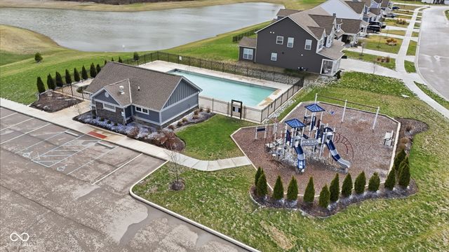 206 Verdant Drive, Cicero, IN 46034