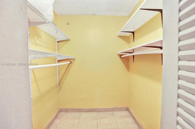 8301 Sands Point Blvd S205, Tamarac, FL 33321