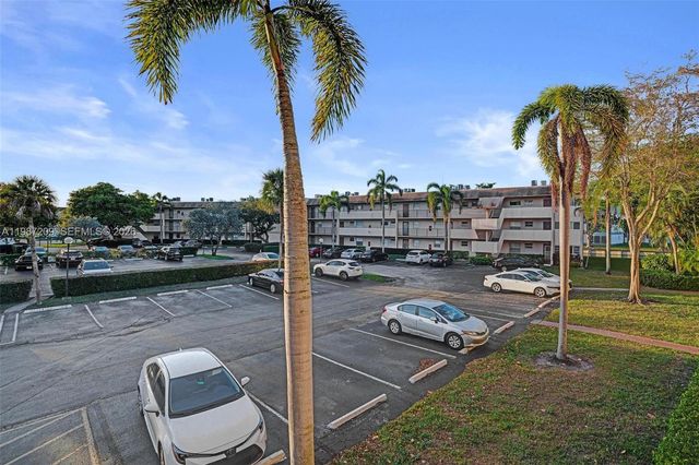 8301 Sands Point Blvd S205, Tamarac, FL 33321