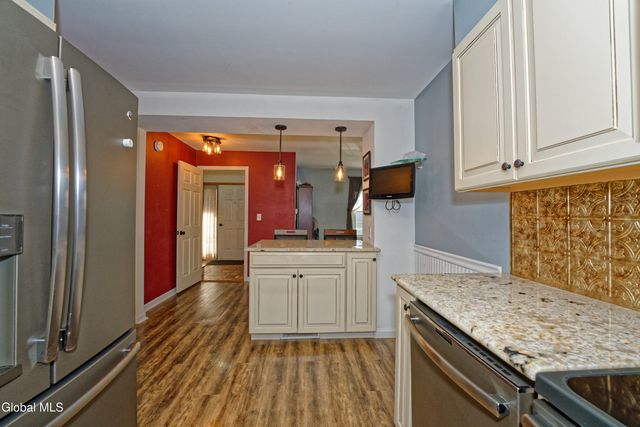 1841 Tower Street, Rotterdam, NY 12303