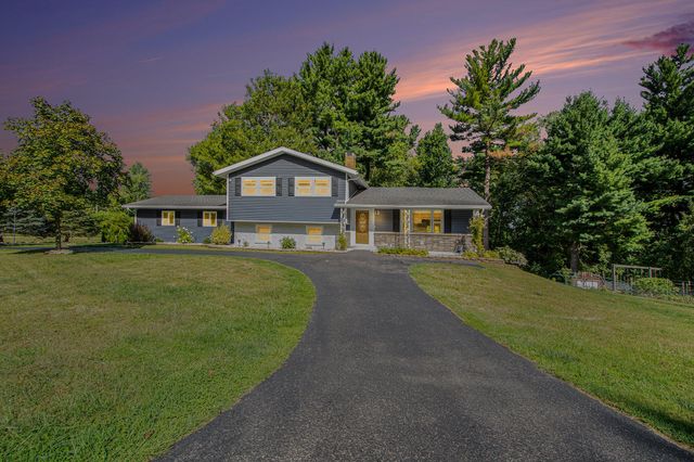 1520 Lamphere Street, Hillsdale Twp, MI 49242
