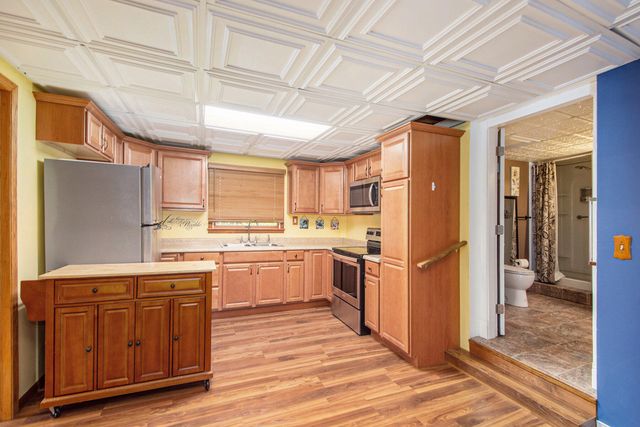 1520 Lamphere Street, Hillsdale Twp, MI 49242