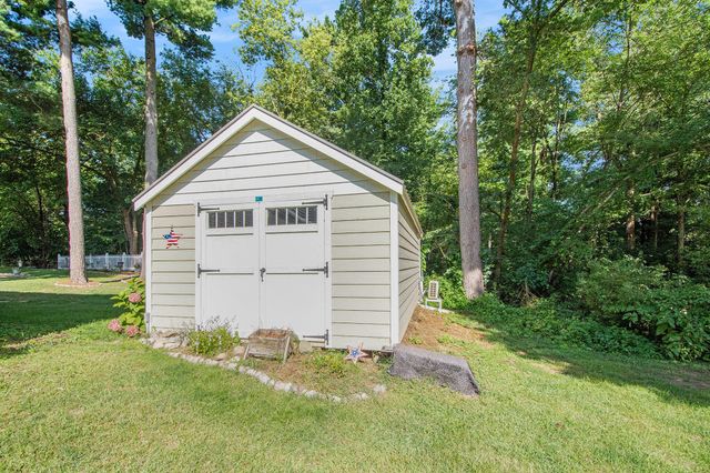 1520 Lamphere Street, Hillsdale Twp, MI 49242