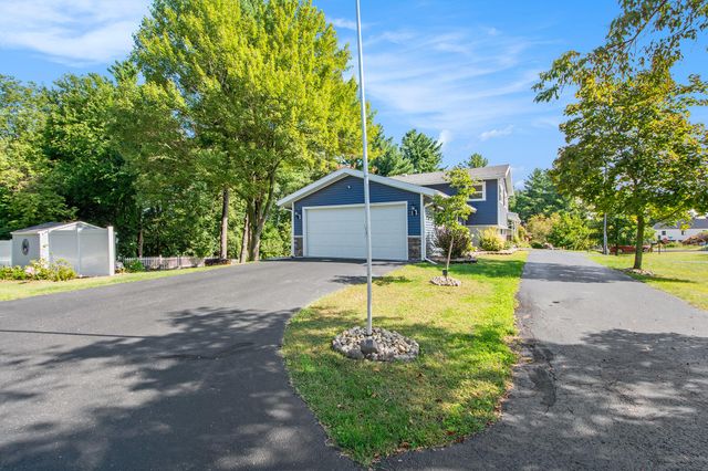 1520 Lamphere Street, Hillsdale Twp, MI 49242