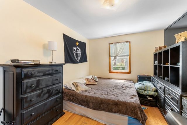19 Albert St, North Arlington Boro, NJ 07031