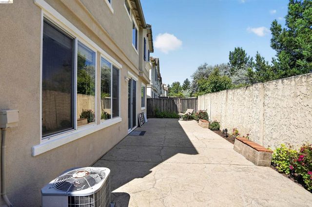 1221 Andrea way, Vallejo, CA 94591