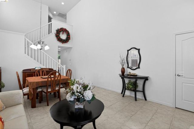 1221 Andrea way, Vallejo, CA 94591