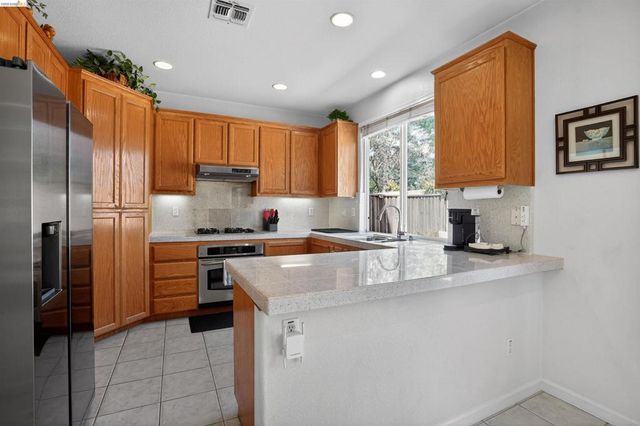 1221 Andrea way, Vallejo, CA 94591