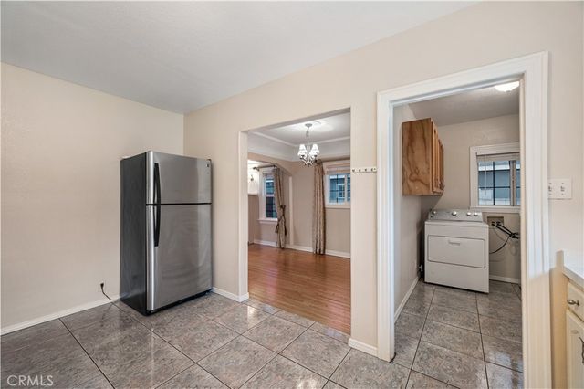 1217 Cary Avenue, Wilmington, CA 90744