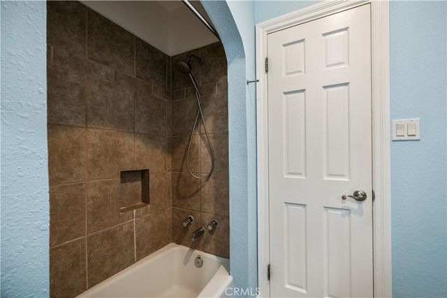 1217 Cary Avenue, Wilmington, CA 90744