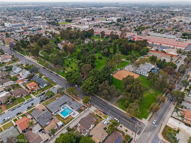 1217 Cary Avenue, Wilmington, CA 90744