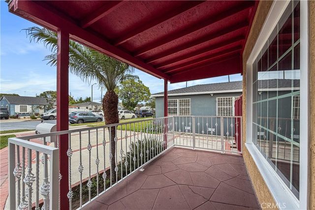 1217 Cary Avenue, Wilmington, CA 90744