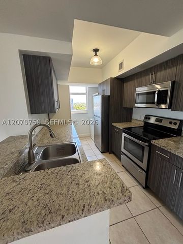 5077 NW 7th St 917, Miami, FL 33126