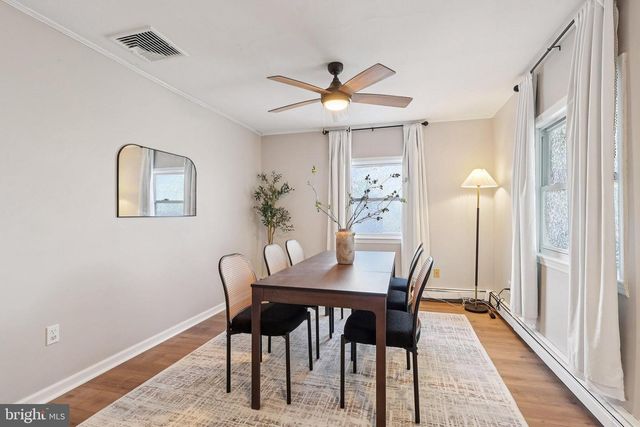 11 CRIMSON KING LN, Levittown, PA 19055