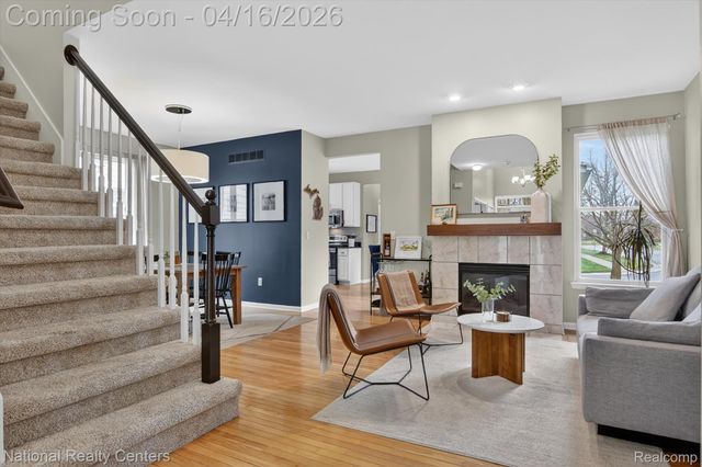 43181 Emerson Way, Novi, MI 48377