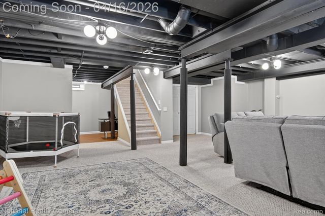 43181 Emerson Way, Novi, MI 48377