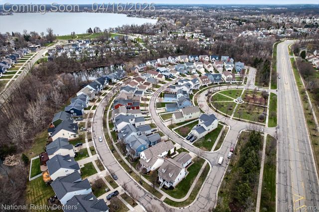 43181 Emerson Way, Novi, MI 48377