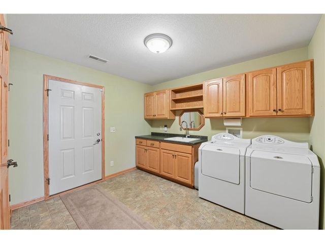 1409 Wood Duck Lane, New Richmond, WI 54017