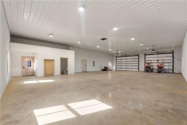 829 1001st Road, Odessa, MO 64076