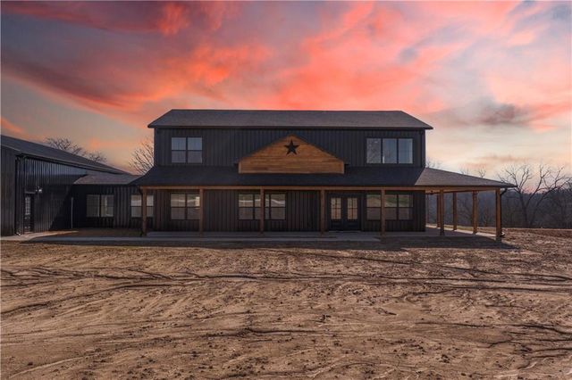 829 1001st Road, Odessa, MO 64076