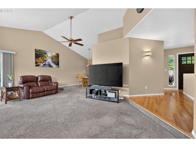 39820 Se Louden Rd, Corbett, OR 97019