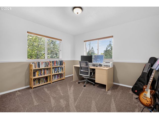39820 Se Louden Rd, Corbett, OR 97019