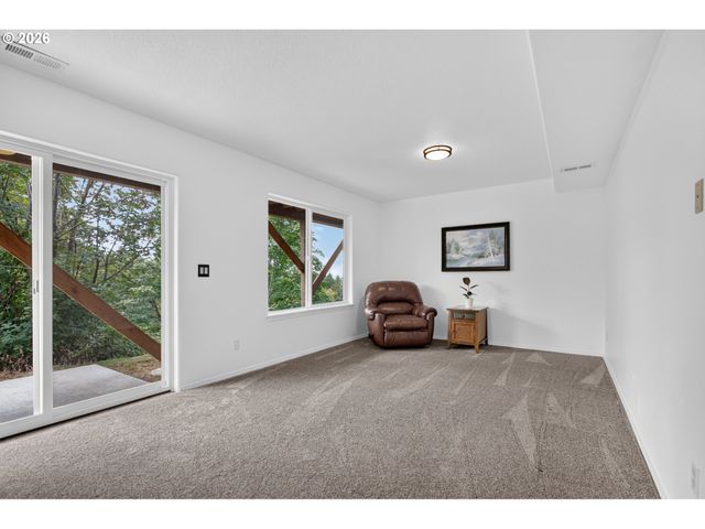 39820 Se Louden Rd, Corbett, OR 97019