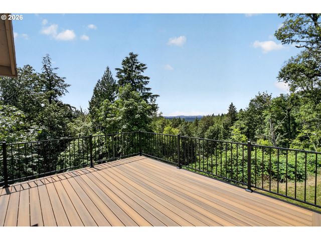39820 Se Louden Rd, Corbett, OR 97019