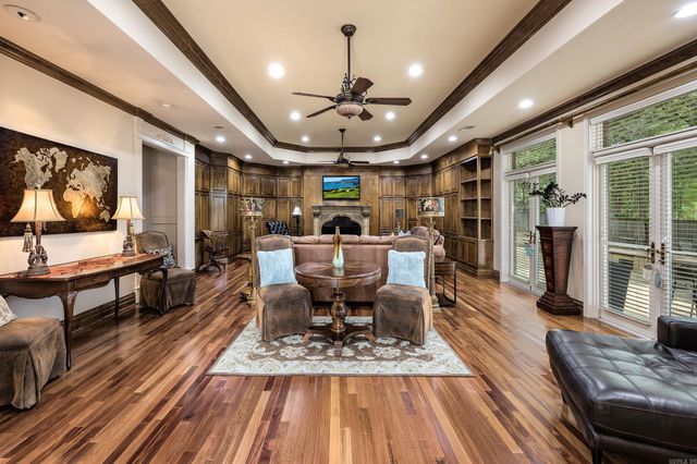 69 Valley Estates Cove, Little Rock, AR 72212