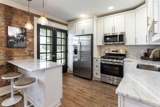 229-235 W 4th Street, Covington, KY 41011