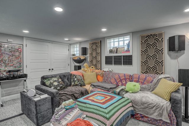 229-235 W 4th Street, Covington, KY 41011